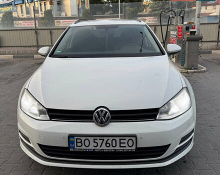 Белый Фольксваген Гольф, объемом двигателя 1.6 л и пробегом 222 тыс. км за 12000 $, фото 1 на Automoto.ua