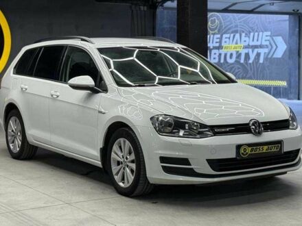 Фольксваген Гольф 2014 в Черновцах на Automoto.ua Белый Фольксваген Гольф, объемом двигателя 1.6 л и пробегом 231 тыс. км за 11400 $, фото 1 на Automoto.ua