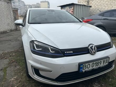 Фольксваген Гольф 2014 у Черкасах на Automoto.ua Білий Фольксваген Гольф, об'ємом двигуна 0 л та пробігом 165 тис. км за 9500 $, фото 1 на Automoto.ua