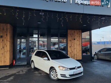 Белый Фольксваген Гольф, объемом двигателя 1.8 л и пробегом 127 тыс. км за 11199 $, фото 1 на Automoto.ua