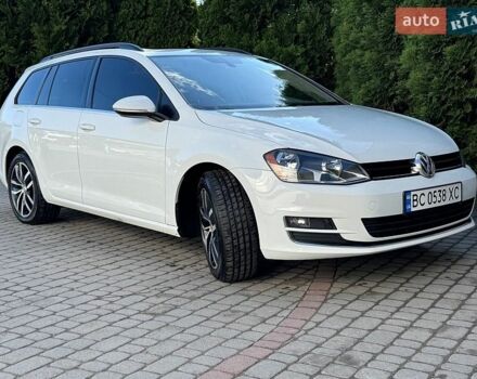 Белый Фольксваген Гольф, объемом двигателя 1.97 л и пробегом 180 тыс. км за 10800 $, фото 1 на Automoto.ua