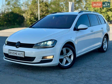 Фольксваген Гольф 2015 у Дніпро (Дніпропетровську) на Automoto.ua Білий Фольксваген Гольф, об'ємом двигуна 1.97 л та пробігом 245 тис. км за 11299 $, фото 1 на Automoto.ua