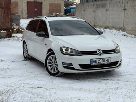 Белый Фольксваген Гольф, объемом двигателя 1.6 л и пробегом 283 тыс. км за 10250 $, фото 1 на Automoto.ua