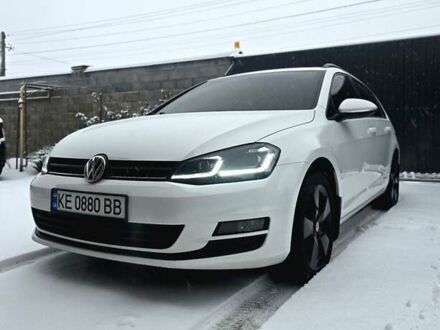 Белый Фольксваген Гольф, объемом двигателя 1.97 л и пробегом 140 тыс. км за 13333 $, фото 1 на Automoto.ua
