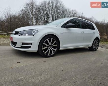Білий Фольксваген Гольф, об'ємом двигуна 1.6 л та пробігом 230 тис. км за 10900 $, фото 1 на Automoto.ua