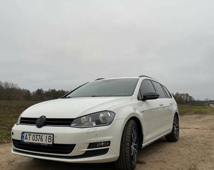 Білий Фольксваген Гольф, об'ємом двигуна 1.6 л та пробігом 283 тис. км за 9699 $, фото 1 на Automoto.ua
