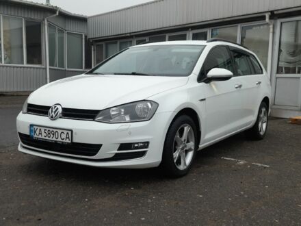 Белый Фольксваген Гольф, объемом двигателя 1.6 л и пробегом 244 тыс. км за 8500 $, фото 1 на Automoto.ua
