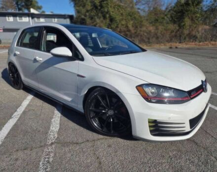 Белый Фольксваген Гольф, объемом двигателя 2 л и пробегом 70 тыс. км за 4300 $, фото 1 на Automoto.ua