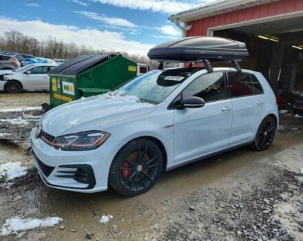 Белый Фольксваген Гольф, объемом двигателя 2 л и пробегом 47 тыс. км за 5000 $, фото 1 на Automoto.ua