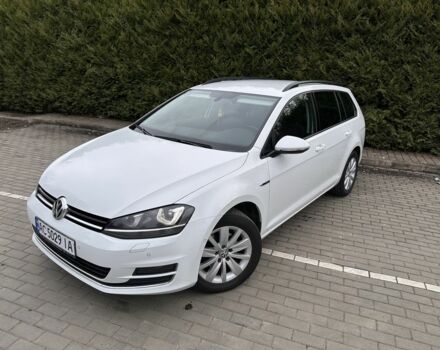 Белый Фольксваген Гольф, объемом двигателя 1.6 л и пробегом 280 тыс. км за 9800 $, фото 1 на Automoto.ua