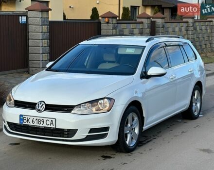 Белый Фольксваген Гольф, объемом двигателя 2 л и пробегом 134 тыс. км за 12999 $, фото 1 на Automoto.ua