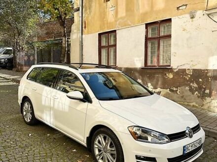 Фольксваген Гольф 2015 в Львове на Automoto.ua Белый Фольксваген Гольф, объемом двигателя 1.97 л и пробегом 53 тыс. км за 16000 $, фото 1 на Automoto.ua