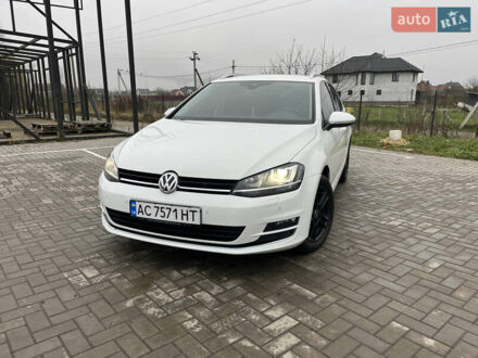 Белый Фольксваген Гольф, объемом двигателя 1.6 л и пробегом 280 тыс. км за 11500 $, фото 1 на Automoto.ua