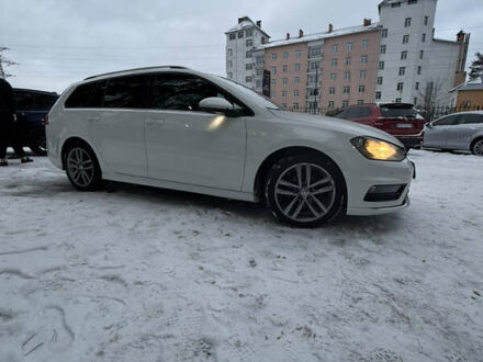 Белый Фольксваген Гольф, объемом двигателя 1.6 л и пробегом 199 тыс. км за 12900 $, фото 1 на Automoto.ua