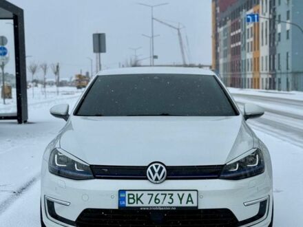 Білий Фольксваген Гольф, об'ємом двигуна 0 л та пробігом 145 тис. км за 9300 $, фото 1 на Automoto.ua