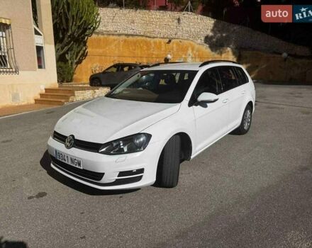 Білий Фольксваген Гольф, об'ємом двигуна 1.6 л та пробігом 180 тис. км за 9313 $, фото 1 на Automoto.ua