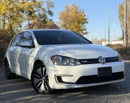 Белый Фольксваген Гольф, объемом двигателя 0 л и пробегом 75 тыс. км за 5500 $, фото 1 на Automoto.ua