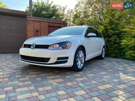 Фольксваген Гольф 2016 у Одесі на Automoto.ua Білий Фольксваген Гольф, об'ємом двигуна 1.8 л та пробігом 145 тис. км за 12800 $, фото 1 на Automoto.ua