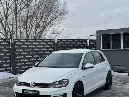 Білий Фольксваген Гольф, об'ємом двигуна 1.98 л та пробігом 176 тис. км за 13000 $, фото 1 на Automoto.ua
