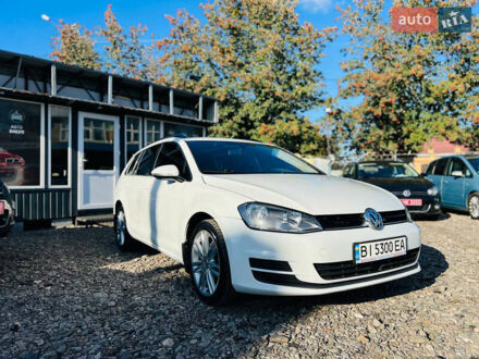 Фольксваген Гольф 2016 в Полтаве на Automoto.ua Белый Фольксваген Гольф, объемом двигателя 1.8 л и пробегом 82 тыс. км за 12800 $, фото 1 на Automoto.ua