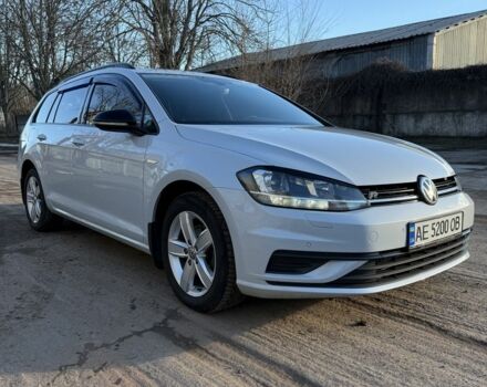 Білий Фольксваген Гольф, об'ємом двигуна 1.6 л та пробігом 215 тис. км за 14000 $, фото 1 на Automoto.ua