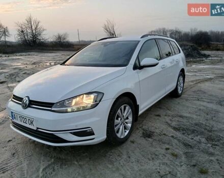 Белый Фольксваген Гольф, объемом двигателя 1.6 л и пробегом 193 тыс. км за 11900 $, фото 1 на Automoto.ua