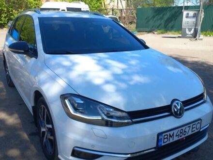 Фольксваген Гольф 2017 в Сумах на Automoto.ua Белый Фольксваген Гольф, объемом двигателя 1.97 л и пробегом 202 тыс. км за 14200 $, фото 1 на Automoto.ua