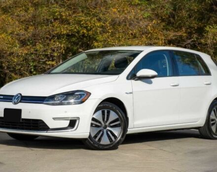 Белый Фольксваген Гольф, объемом двигателя 0 л и пробегом 70 тыс. км за 5200 $, фото 1 на Automoto.ua