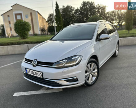 Білий Фольксваген Гольф, об'ємом двигуна 1.97 л та пробігом 182 тис. км за 16150 $, фото 1 на Automoto.ua