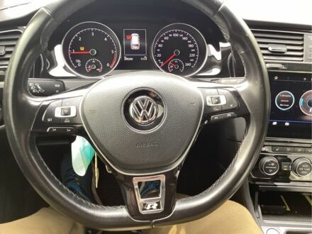 Білий Фольксваген Гольф, об'ємом двигуна 2 л та пробігом 206 тис. км за 13500 $, фото 1 на Automoto.ua