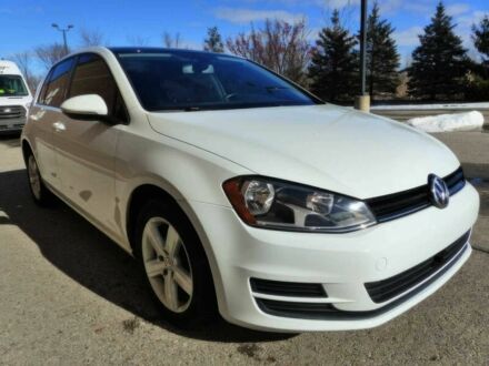 Белый Фольксваген Гольф, объемом двигателя 1.5 л и пробегом 68 тыс. км за 9500 $, фото 1 на Automoto.ua