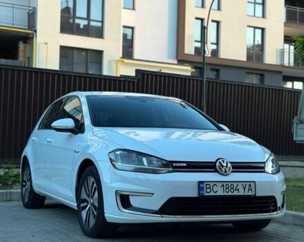 Белый Фольксваген Гольф, объемом двигателя 0 л и пробегом 56 тыс. км за 11200 $, фото 1 на Automoto.ua