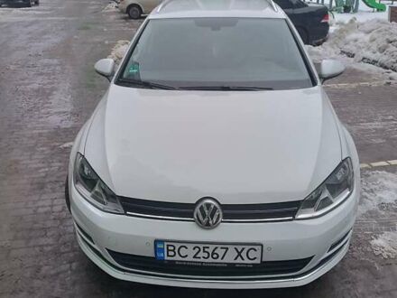 Белый Фольксваген Гольф, объемом двигателя 1.6 л и пробегом 217 тыс. км за 13300 $, фото 1 на Automoto.ua