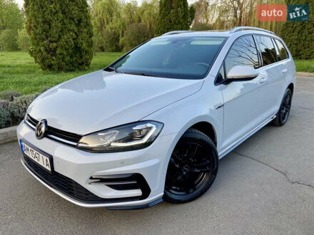 Фольксваген Гольф 2017 у Умани на Automoto.ua Білий Фольксваген Гольф, об'ємом двигуна 1.6 л та пробігом 233 тис. км за 13700 $, фото 1 на Automoto.ua