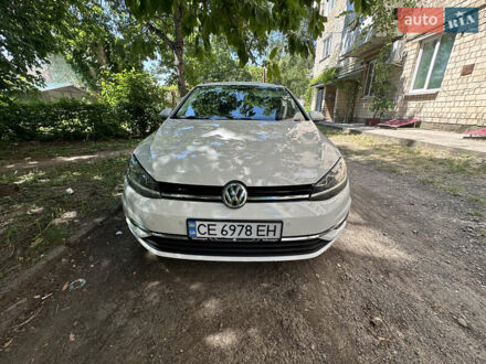 Фольксваген Гольф 2018 в Хотине на Automoto.ua Белый Фольксваген Гольф, объемом двигателя 1.97 л и пробегом 270 тыс. км за 14900 $, фото 1 на Automoto.ua