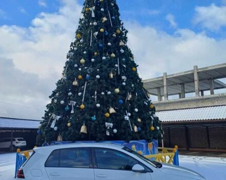 Белый Фольксваген Гольф, объемом двигателя 0 л и пробегом 101 тыс. км за 13152 $, фото 1 на Automoto.ua