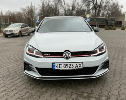 Белый Фольксваген Гольф, объемом двигателя 2 л и пробегом 80 тыс. км за 18900 $, фото 1 на Automoto.ua