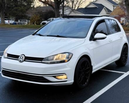 Белый Фольксваген Гольф, объемом двигателя 1.8 л и пробегом 33 тыс. км за 6000 $, фото 1 на Automoto.ua