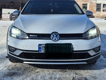 Белый Фольксваген Гольф, объемом двигателя 1.8 л и пробегом 23 тыс. км за 15100 $, фото 1 на Automoto.ua