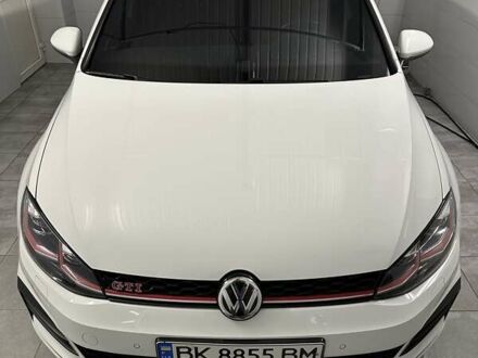 Білий Фольксваген Гольф, об'ємом двигуна 1.98 л та пробігом 59 тис. км за 29500 $, фото 1 на Automoto.ua