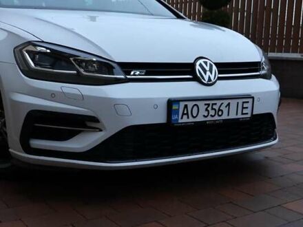 Белый Фольксваген Гольф, объемом двигателя 1.97 л и пробегом 206 тыс. км за 21300 $, фото 1 на Automoto.ua