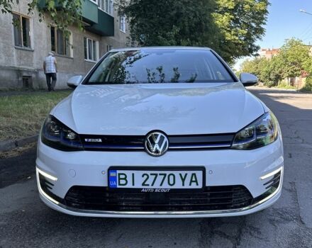 Белый Фольксваген Гольф, объемом двигателя 0 л и пробегом 24 тыс. км за 16500 $, фото 1 на Automoto.ua