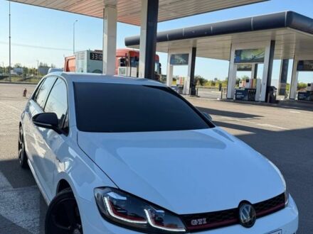 Білий Фольксваген Гольф, об'ємом двигуна 2 л та пробігом 98 тис. км за 17500 $, фото 1 на Automoto.ua