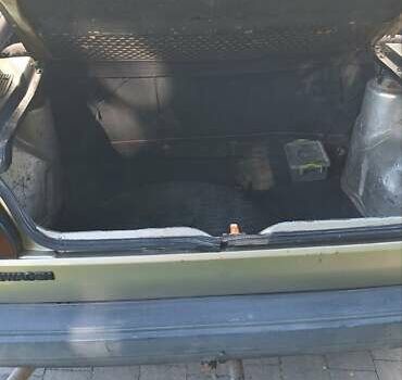 Бежевый Фольксваген Гольф, объемом двигателя 1.59 л и пробегом 100 тыс. км за 1100 $, фото 14 на Automoto.ua