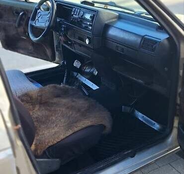 Бежевый Фольксваген Гольф, объемом двигателя 1.59 л и пробегом 100 тыс. км за 1100 $, фото 22 на Automoto.ua