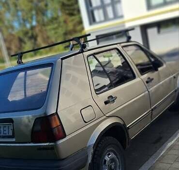 Бежевый Фольксваген Гольф, объемом двигателя 1.59 л и пробегом 100 тыс. км за 1100 $, фото 16 на Automoto.ua