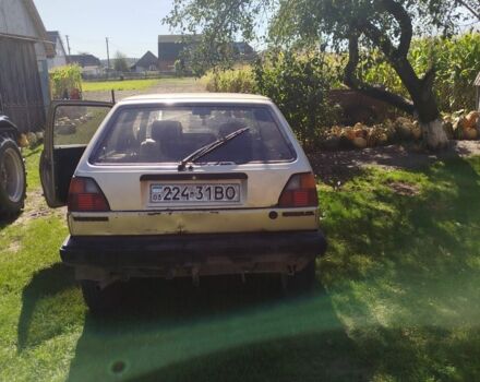 Бежевый Фольксваген Гольф, объемом двигателя 1.6 л и пробегом 376 тыс. км за 1050 $, фото 1 на Automoto.ua