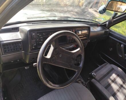 Бежевый Фольксваген Гольф, объемом двигателя 1.6 л и пробегом 376 тыс. км за 1050 $, фото 4 на Automoto.ua