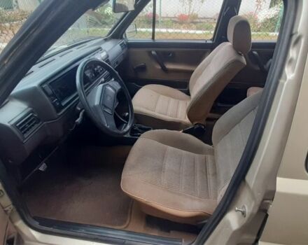 Бежевий Фольксваген Гольф, об'ємом двигуна 1.6 л та пробігом 2 тис. км за 1750 $, фото 11 на Automoto.ua