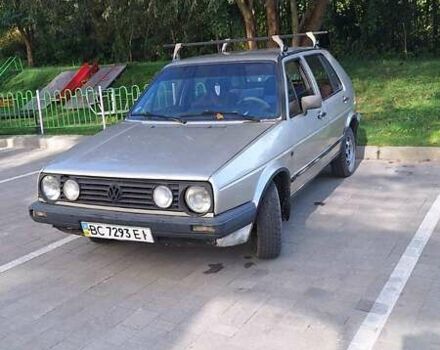 Бежевый Фольксваген Гольф, объемом двигателя 1.59 л и пробегом 100 тыс. км за 1100 $, фото 2 на Automoto.ua